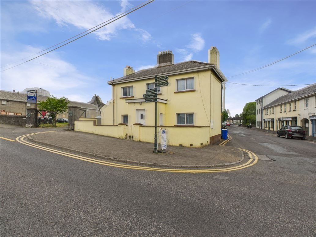 Canal Lock House, Lower William Street, Athy, Co. Kildare