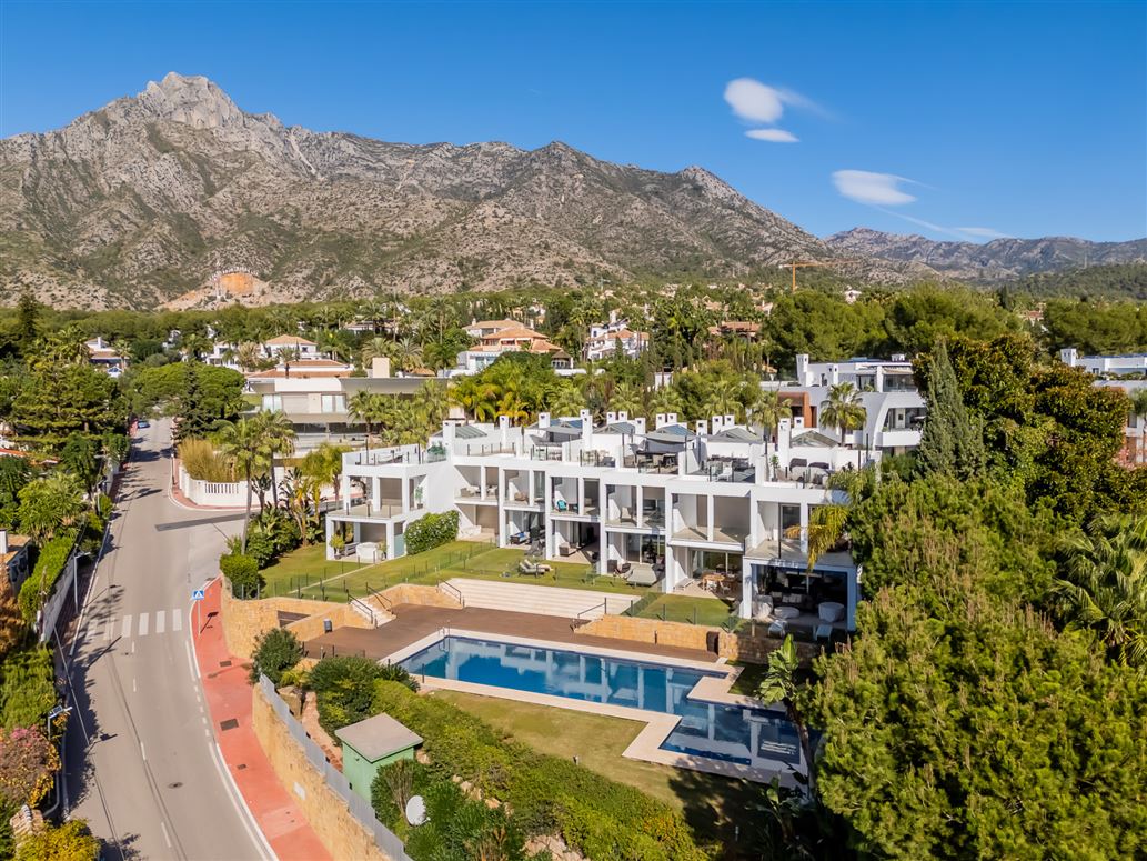 Spain, Marbella, Marbella Golden Mile - COSTA-00917P