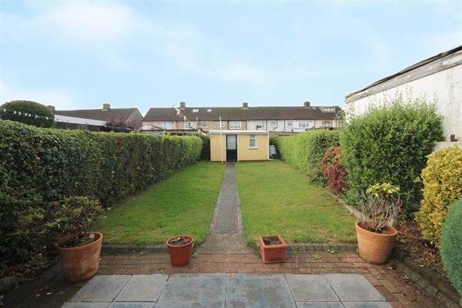 90 St Peters Road, Greenhills, Walkinstown, Dublin 12