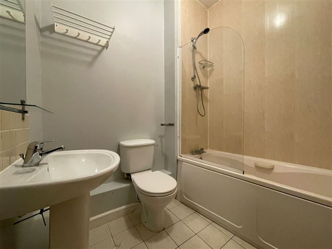66 Spencer House, Custom House Square, IFSC, Dublin 1