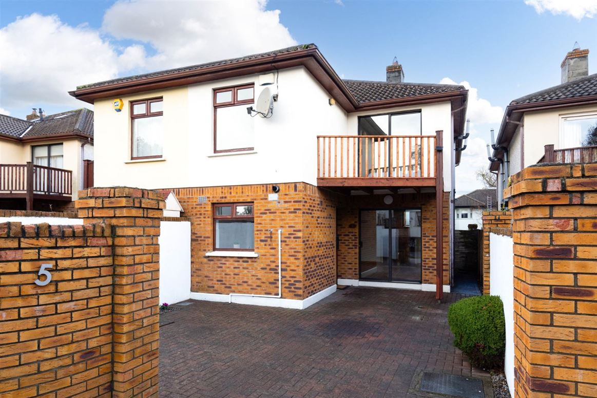 5 Obelisk Walk, Blackrock, Co. Dublin