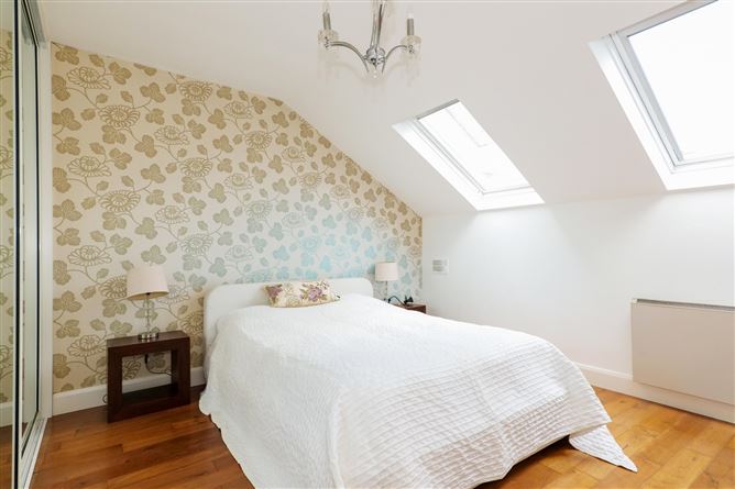 19 Lios Ealtan, Salthill Road Lower, Galway