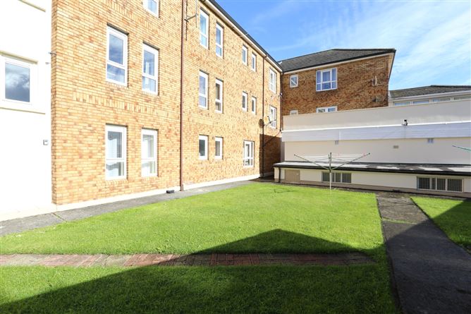 5 Sandyford House, Scarlet Street, Drogheda, Co. Louth