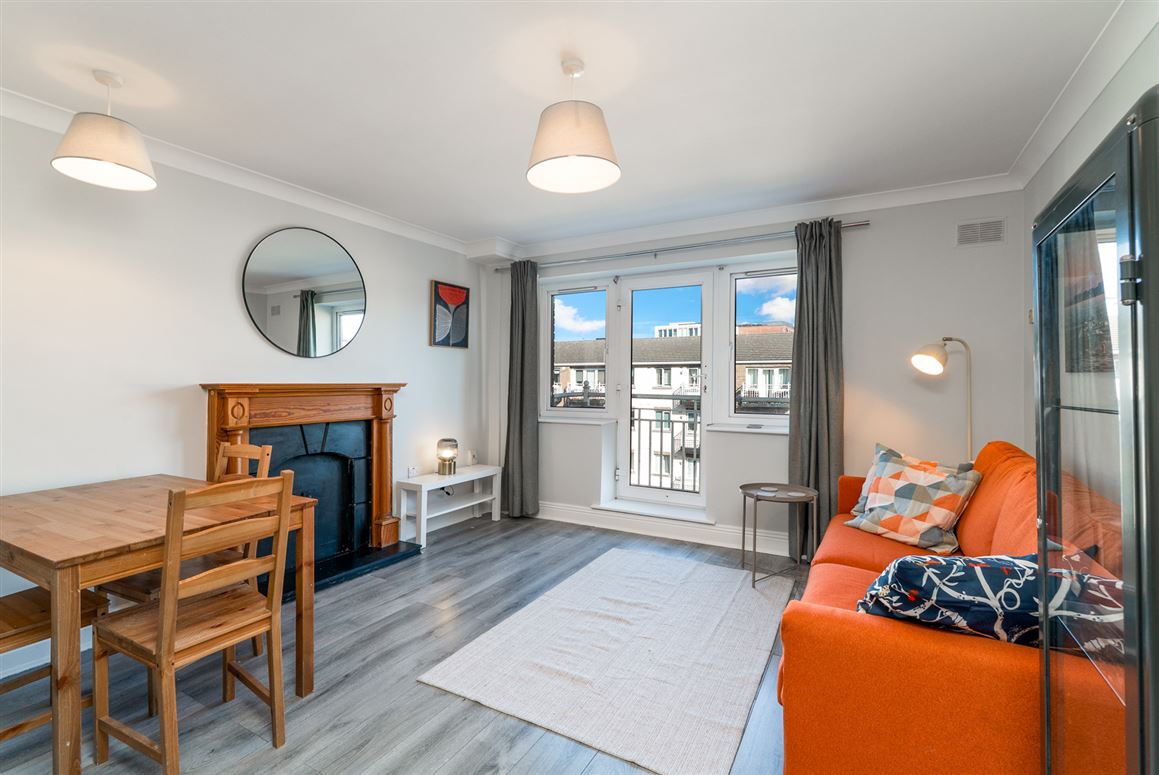 121 Bachelors Walk , O'Connell Street, Dublin 1