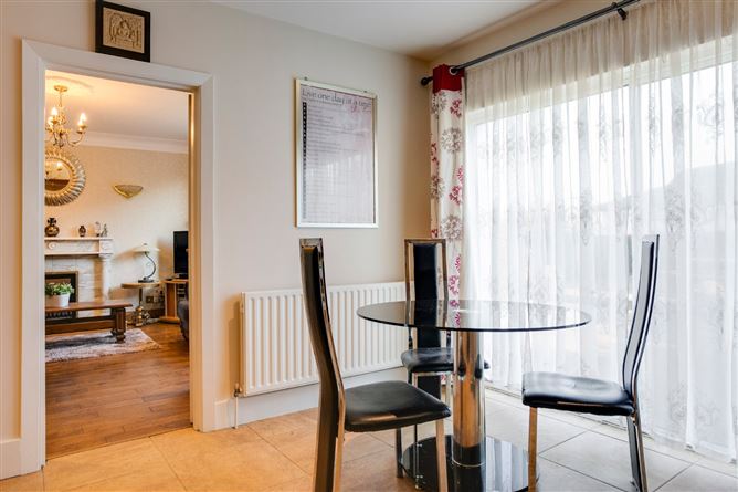 Elburn House, 28 Knocklyon Heights, Knocklyon, Dublin 16