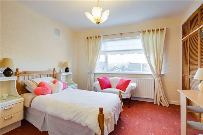 Elburn House, 28 Knocklyon Heights, Knocklyon, Dublin 16