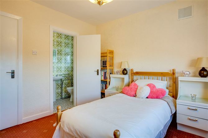 Elburn House, 28 Knocklyon Heights, Knocklyon, Dublin 16