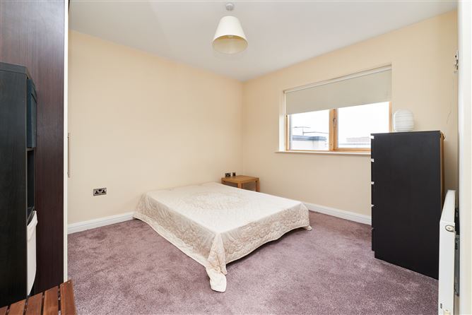 43 Block F Milners Square, Santry, Dublin 9