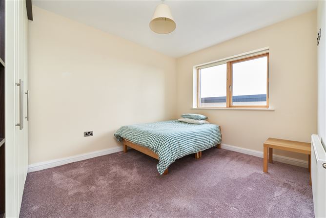 43 Block F Milners Square, Santry, Dublin 9