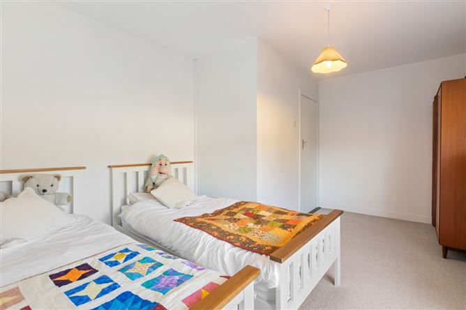 169 Clonkeen Crescent, Dun Laoghaire, Co. Dublin