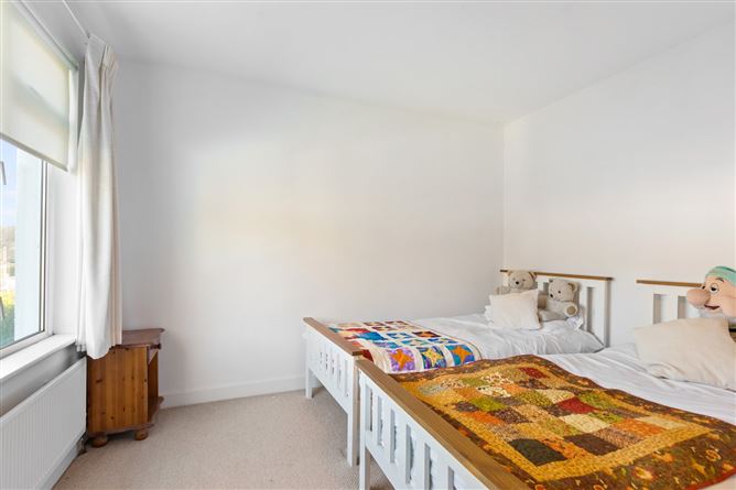 169 Clonkeen Crescent, Dun Laoghaire, Co. Dublin