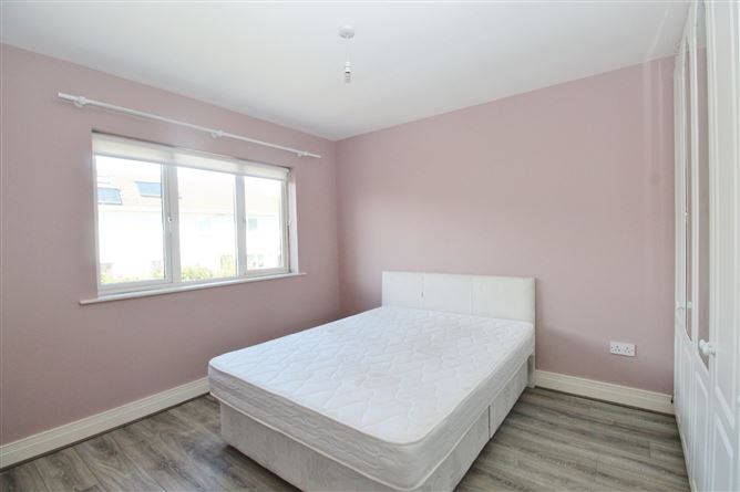 13 Mulberry Park, Castleknock, Dublin 15