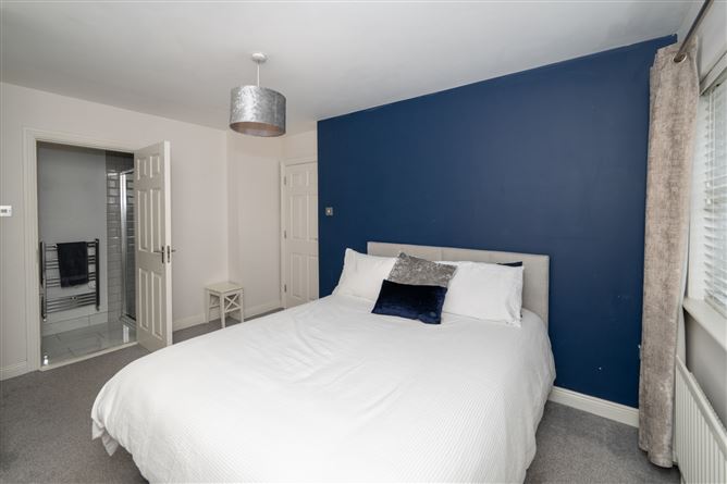 53 The Hamptons, Watergrasshill, Co. Cork