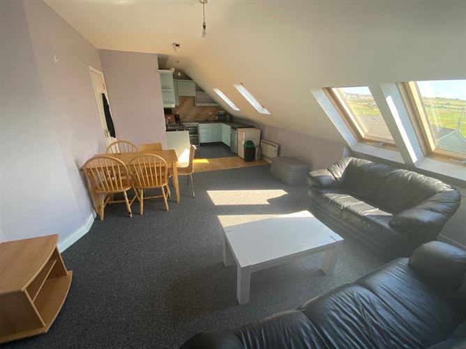 3 Waverley Court, Shore Road, Strandhill, Sligo