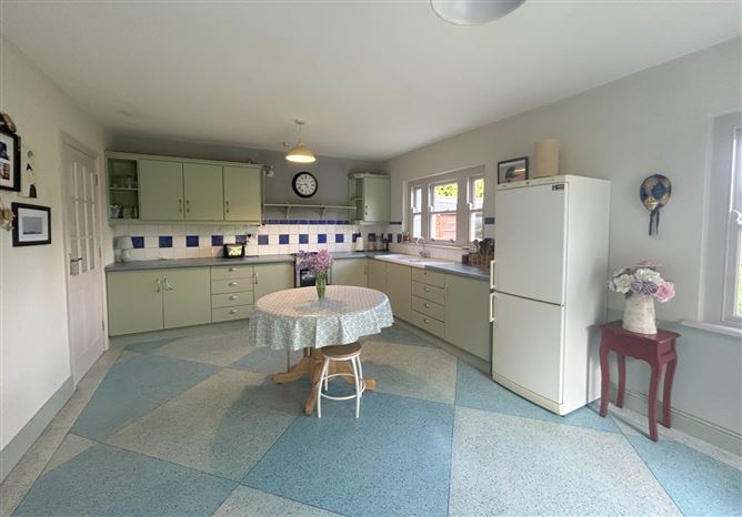 Toonagh Cottage, Ennis, County Clare