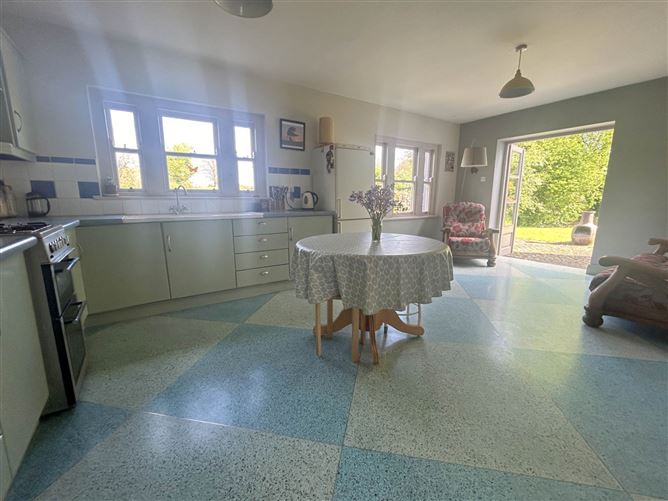 Toonagh Cottage, Ennis, County Clare