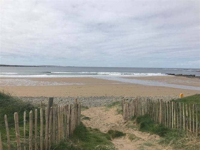 37 West Park, Spanish Point, Clare