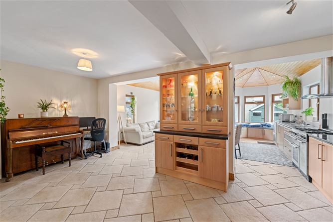 2 Foxfield Green, Raheny,   Dublin 5