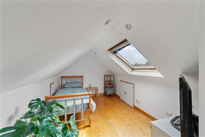 2 Foxfield Green, Raheny,   Dublin 5