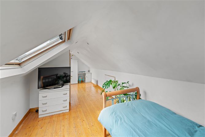 2 Foxfield Green, Raheny,   Dublin 5