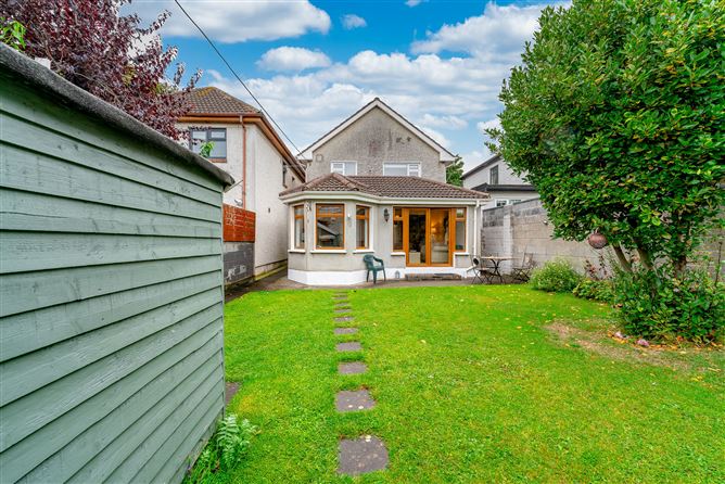 2 Foxfield Green, Raheny,   Dublin 5