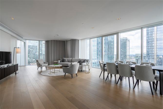 Canary Wharf Heights,London,Greater London,United Kingdom