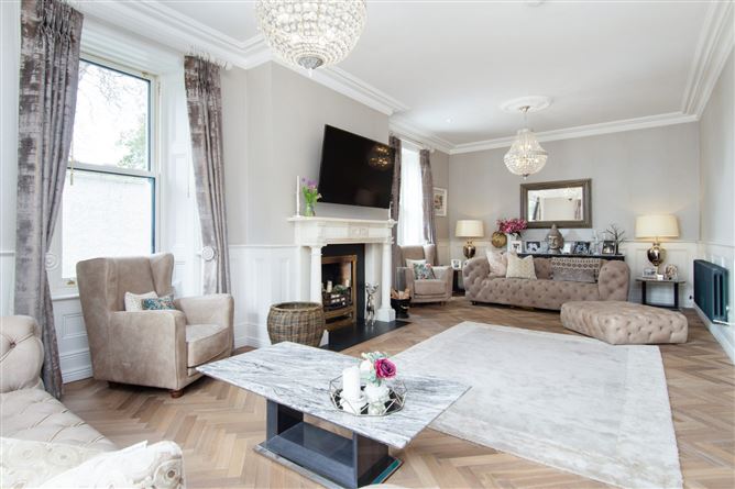 30 Lakelands Park, Terenure, Dublin 6W