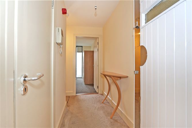 3 Sarsfield Hall, Sarsfield Street, Limerick