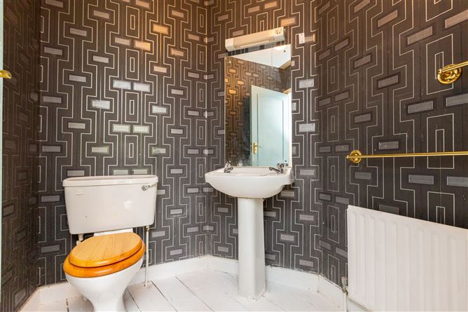 34 Gledswood Drive, Clonskeagh, Dublin 14