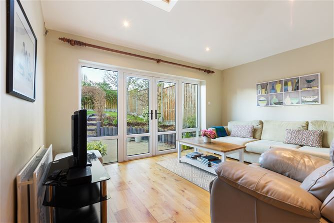 85 Kerrymount Rise, Foxrock, Dublin 18