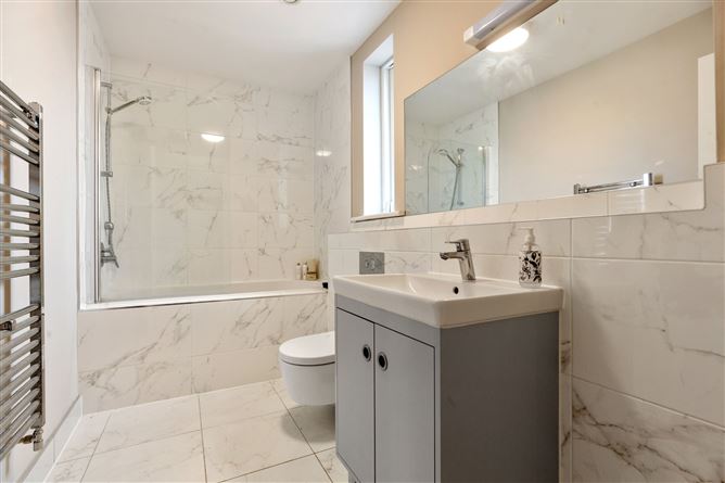 69 Brighton Wood, Foxrock Village, Dublin 18