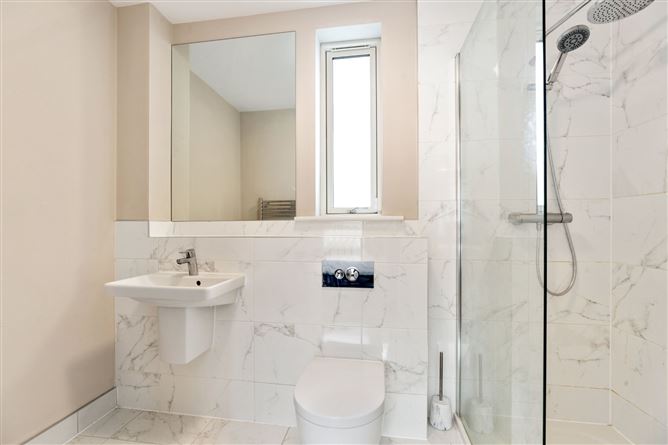 69 Brighton Wood, Foxrock Village, Dublin 18