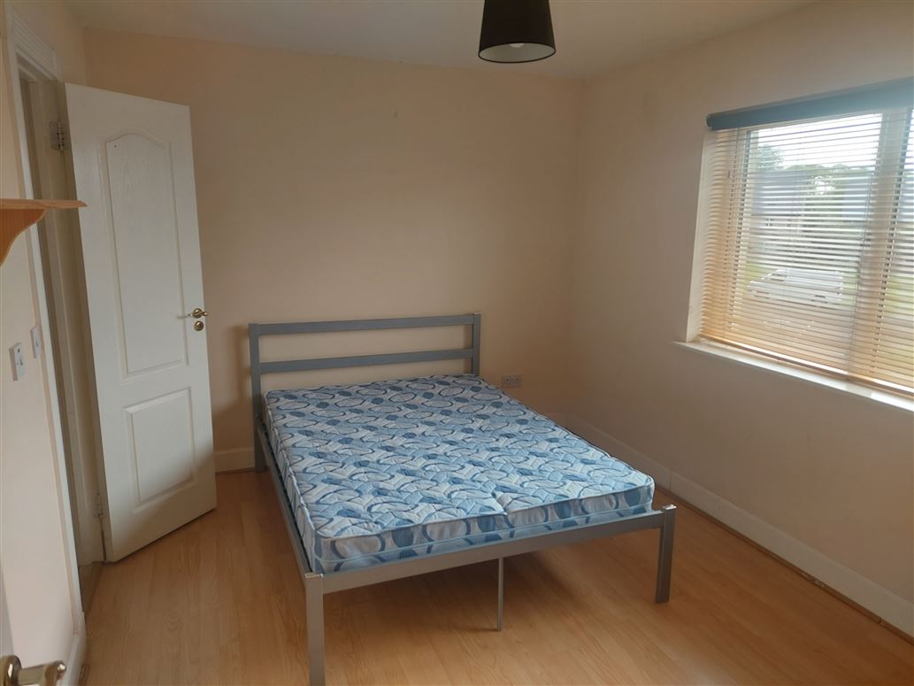 14 Cois Sruthain , Croom, Limerick 14 Cois Sruthain , Croom, Limerick