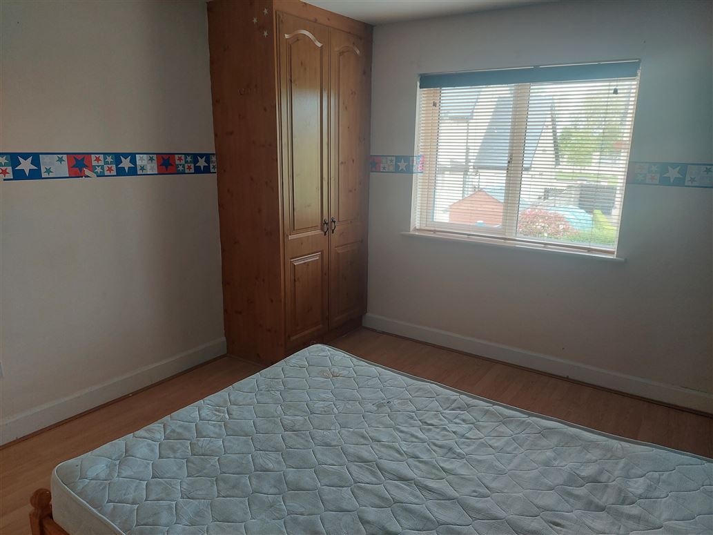 14 Cois Sruthain , Croom, Limerick 14 Cois Sruthain , Croom, Limerick