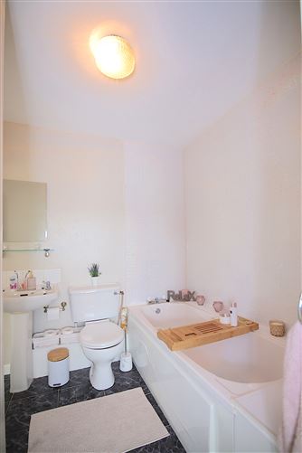 39 Templeview Avenue, Clarehall,   Dublin 13