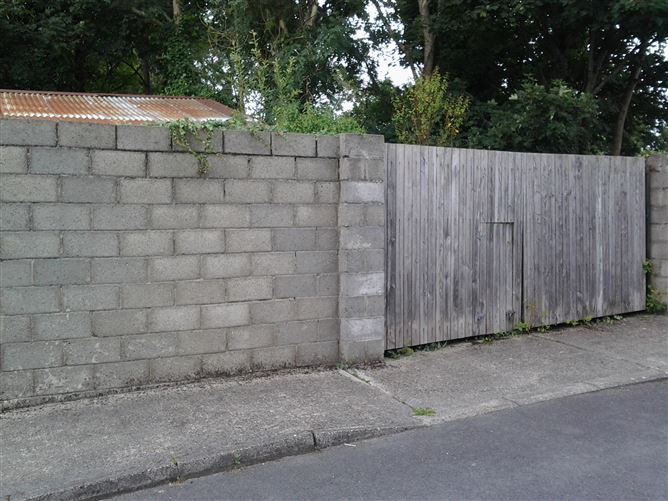 Get Locked, Main Street, Hacketstown, Carlow