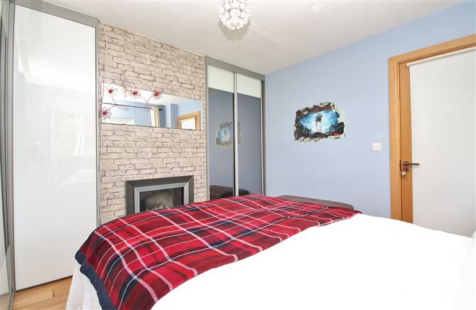 68 Woodford Lawn, Monastery Road, Clondalkin, Dublin 22