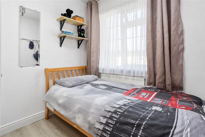 15 Hillcrest Court, Lucan, Dublin