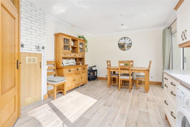 15 Hillcrest Court, Lucan, Dublin