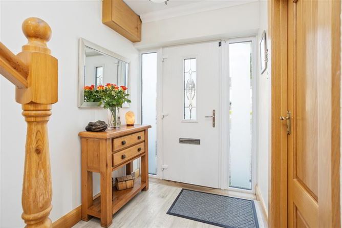15 Hillcrest Court, Lucan, Dublin