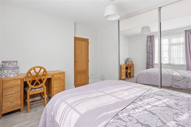 15 Hillcrest Court, Lucan, Dublin