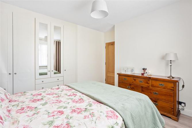 15 Hillcrest Court, Lucan, Dublin