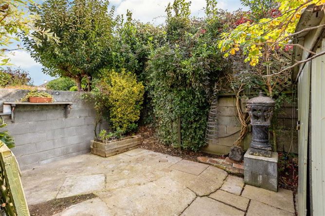 15 Hillcrest Court, Lucan, Dublin