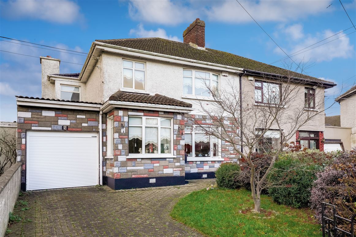 5 Beneavin Park, Glasnevin, Dublin 11