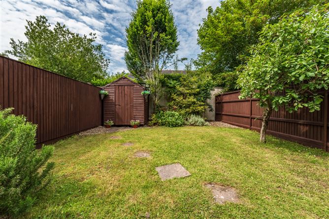 86 The Waterways, Sallins, Co. Kildare