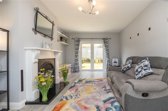 No. 22 Woodview, Castlebridge, Wexford