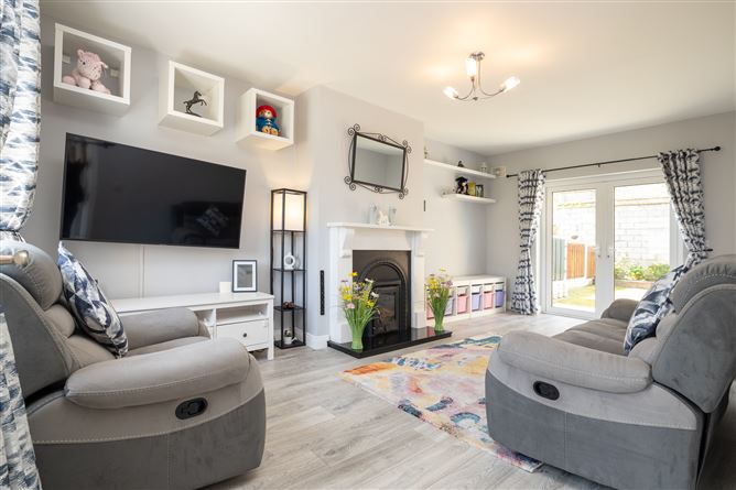 No. 22 Woodview, Castlebridge, Wexford