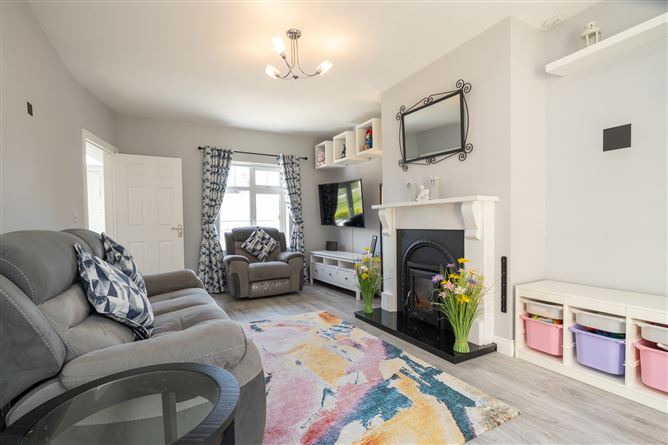 No. 22 Woodview, Castlebridge, Wexford