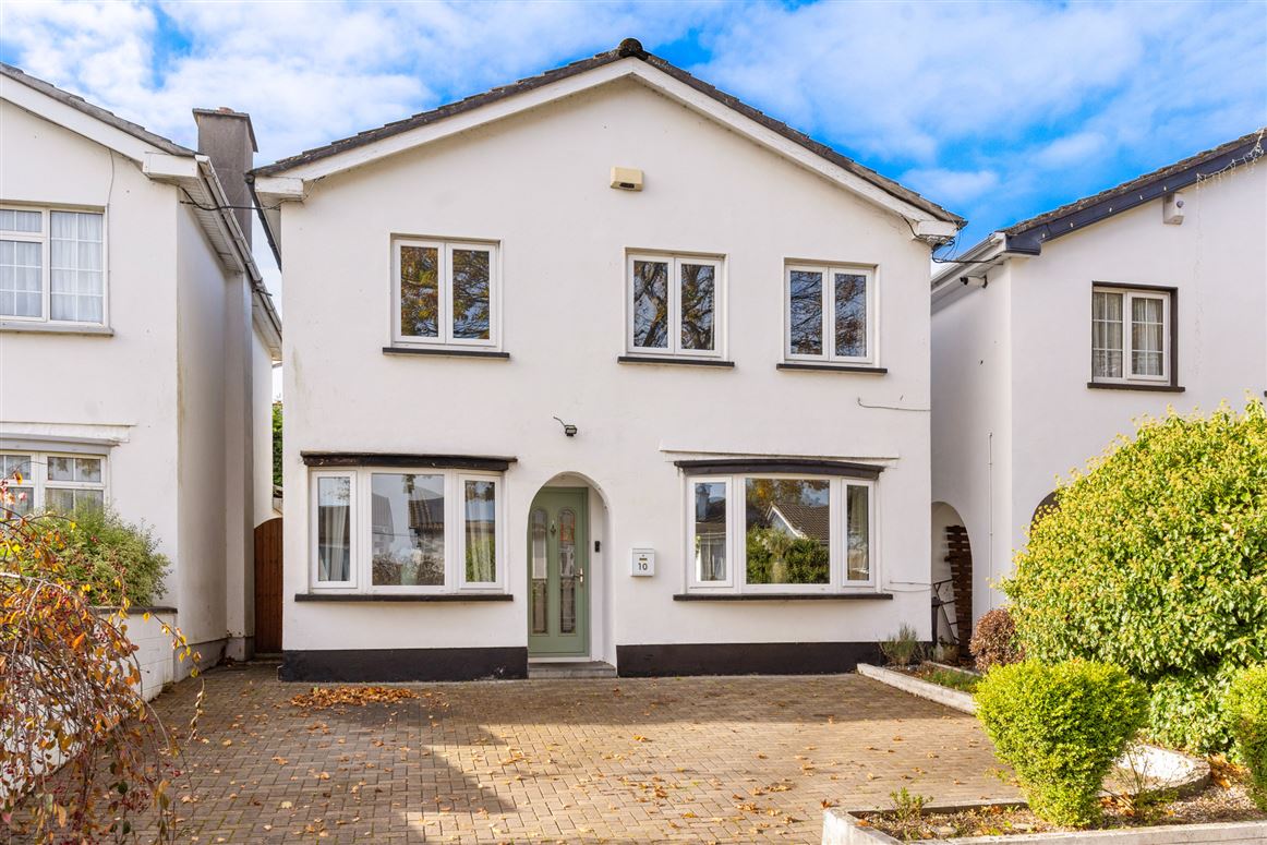 10 The Park, Kingswood Heights, Dublin 24