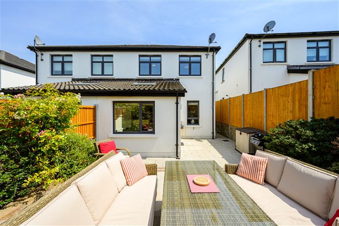 Photo 17 of 20 — 6 Ring Finnan Avenue, Kinsale Manor, Kinsale, Cork